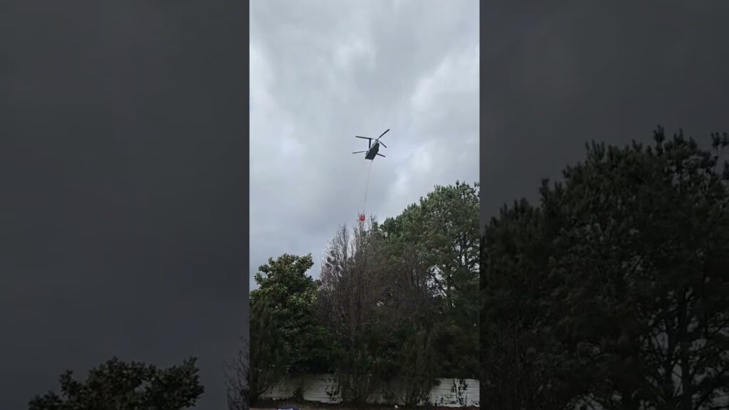 Chinook fighting Myrtle Beach South Carolina wildfires With Andrew Lemacks and Nóna Lemacks