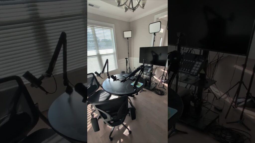 New studio tour! He's Wrong She's Right returns today! With Andrew Lemacks and Nóna Lemacks