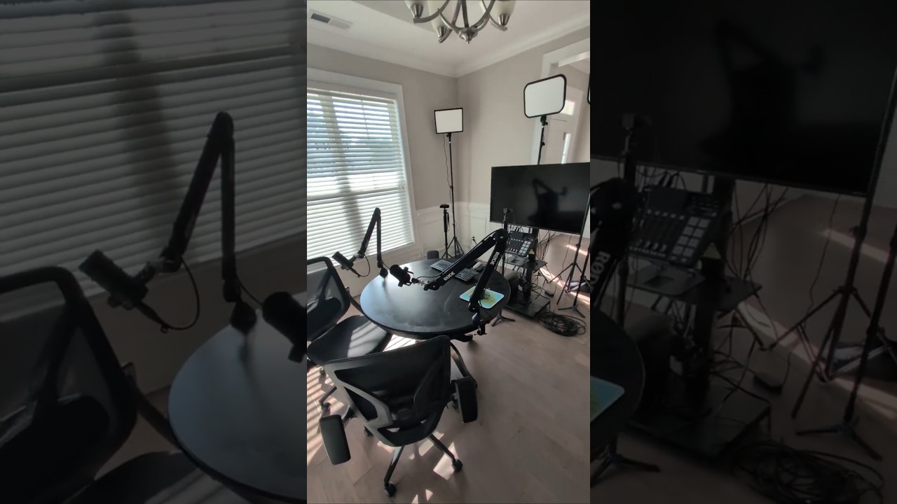 New studio tour! He's Wrong She's Right returns today! With Andrew Lemacks and Nóna Lemacks